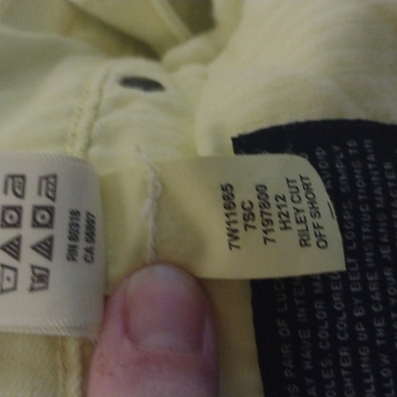 Lucky Brand Riley Denim Cutoff Shorts Womens SZ 6/28 Yellow - Picture 7 of 13
